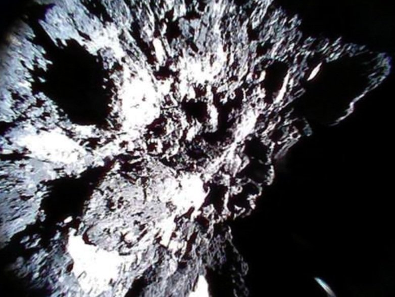 Hayabusa2, mission japonaise (+Fr+All) sur l'astéroïde Ryugu Image-ryugu